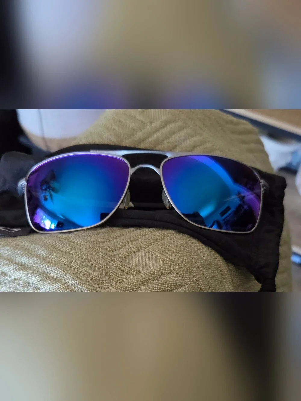 Oakley Gauge 8 sunglasses matte gunmetal frame Prizm Sapphire lenses with Cases